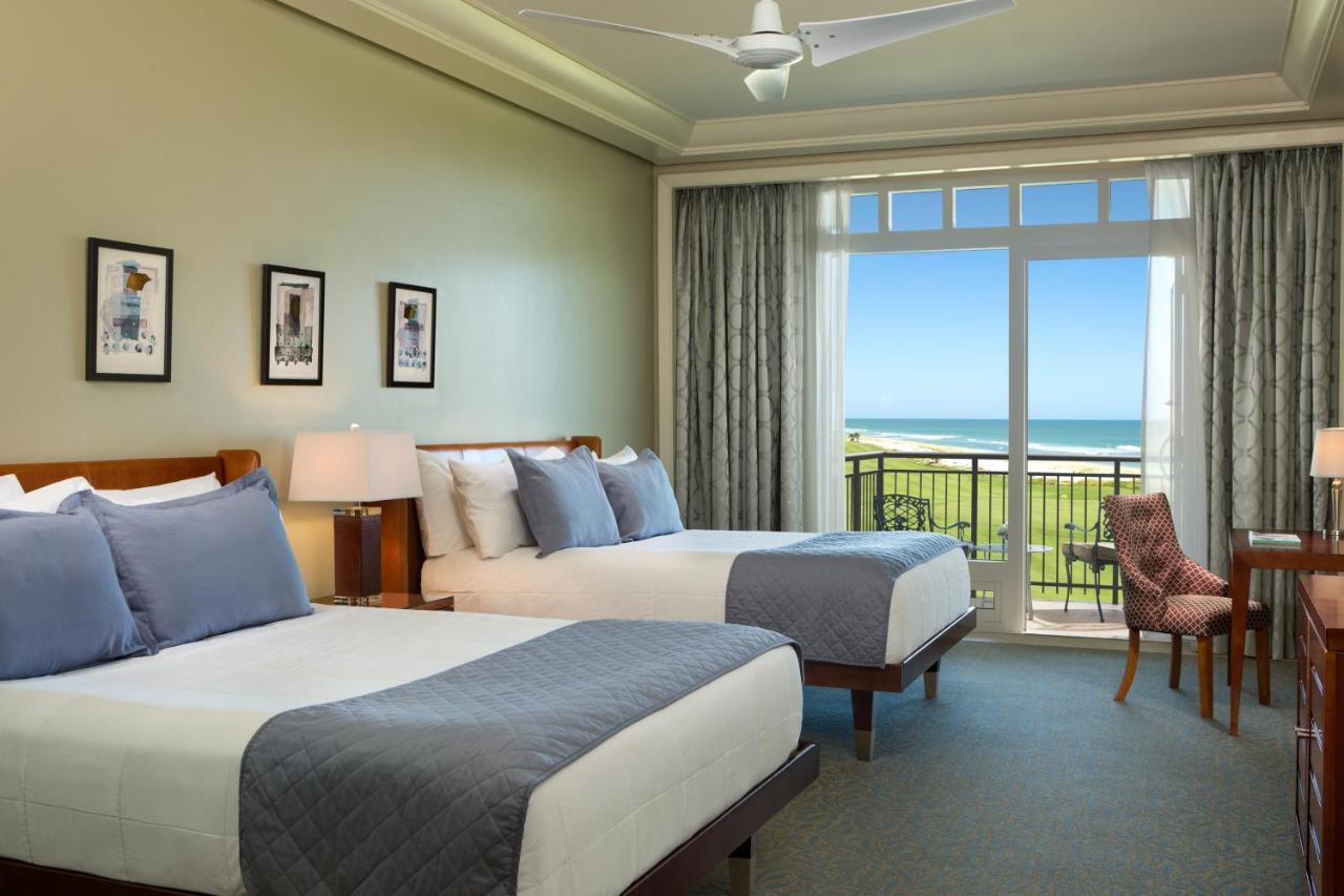 Lodge Double Queen Ocean View Room