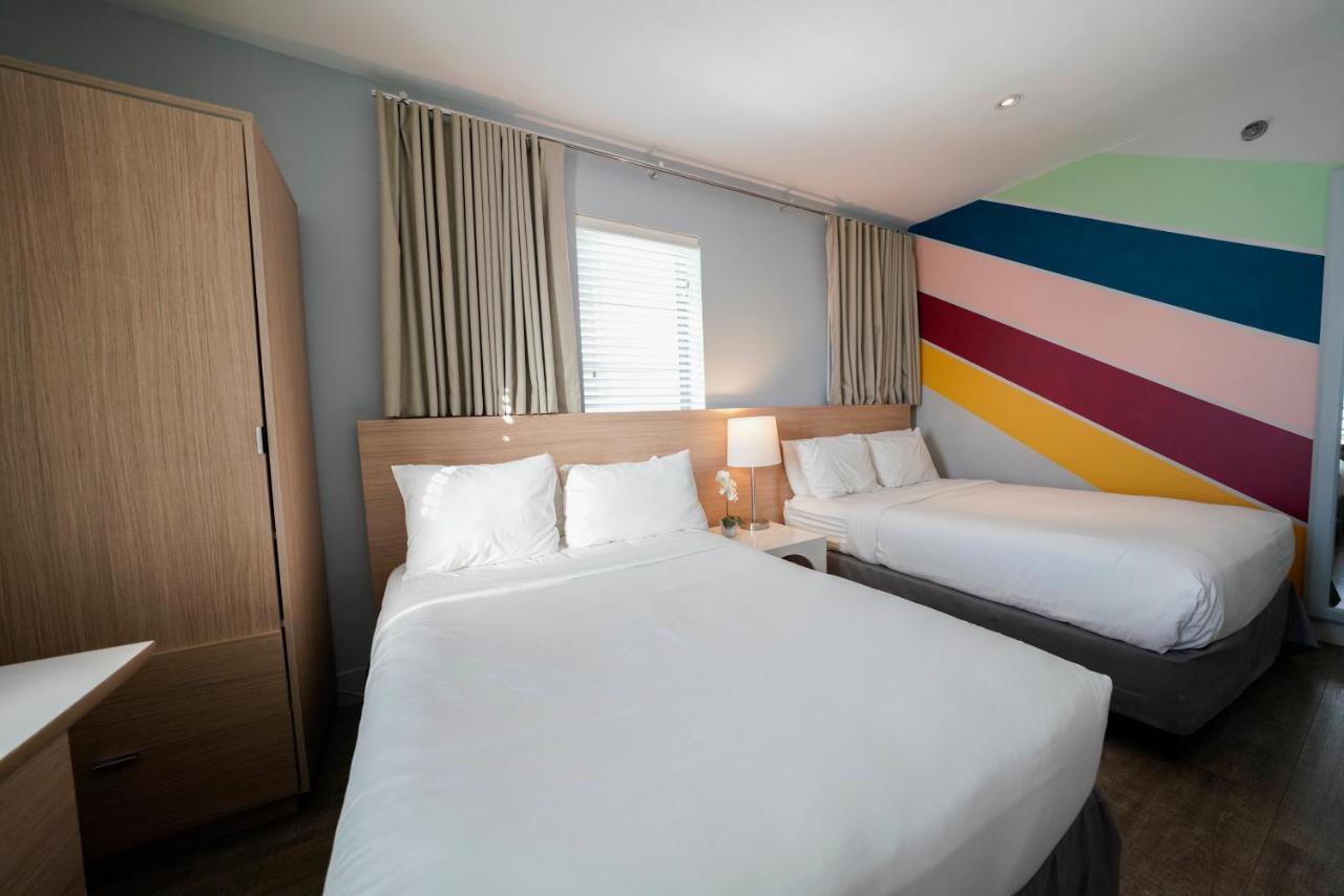 Deluxe Queen Room with Two Queen Beds,1328754809:JPEG