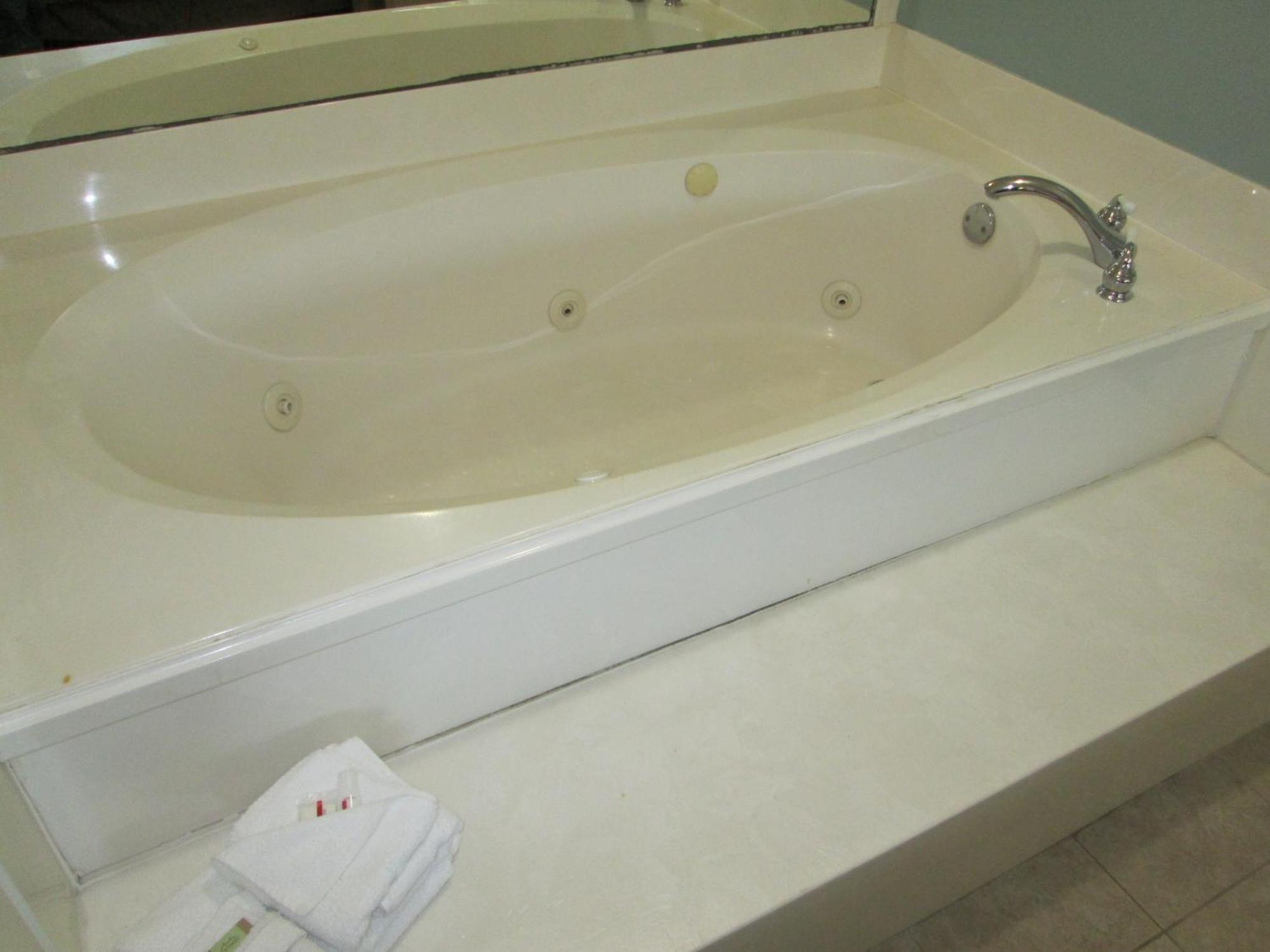 King Room Spa Bath Non Smoking
