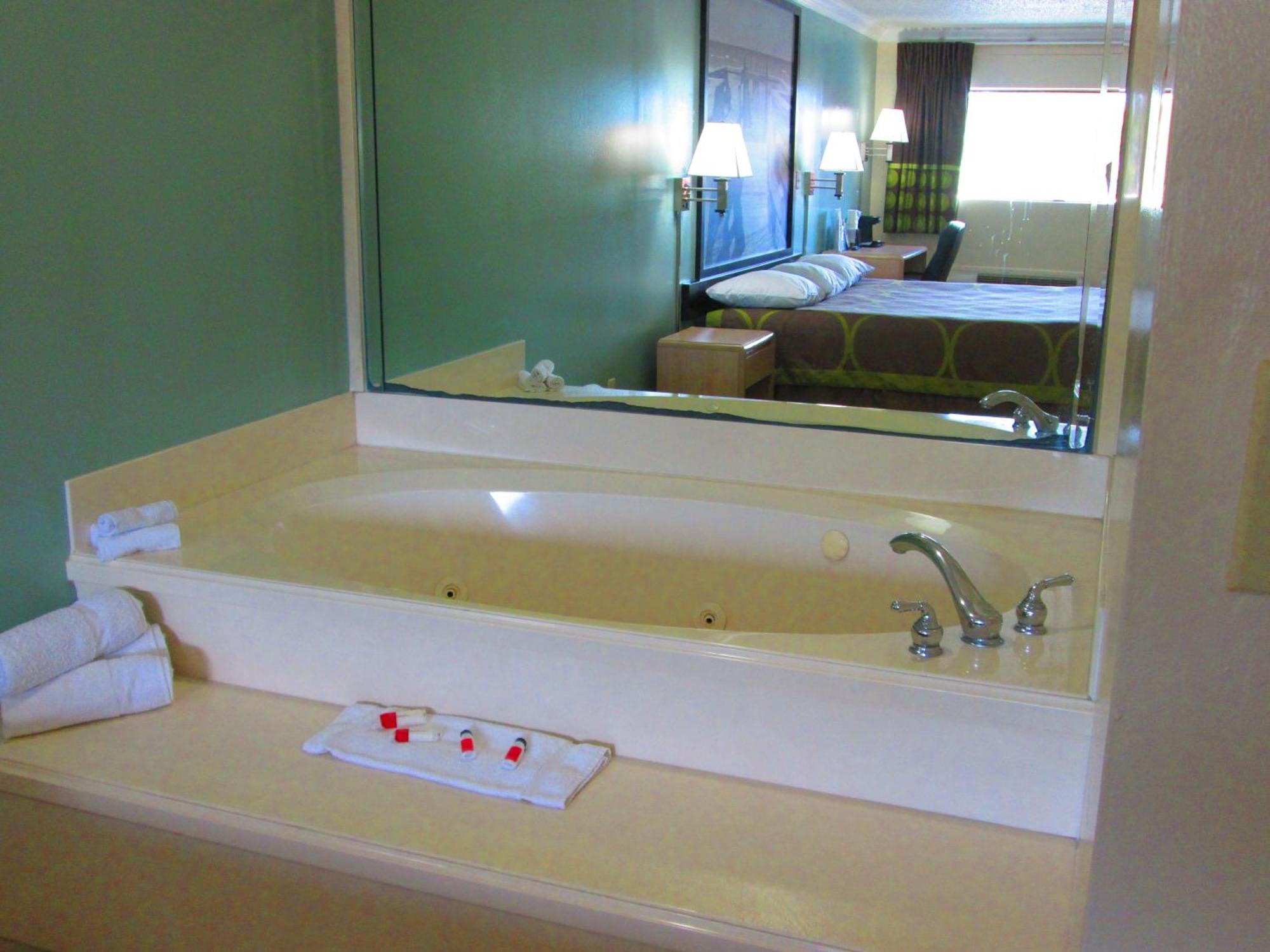 King Room Spa Bath Non Smoking