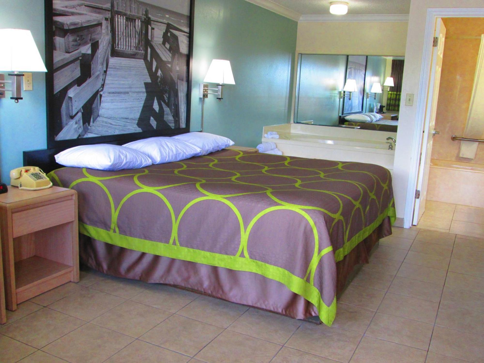 King Room Spa Bath Non Smoking
