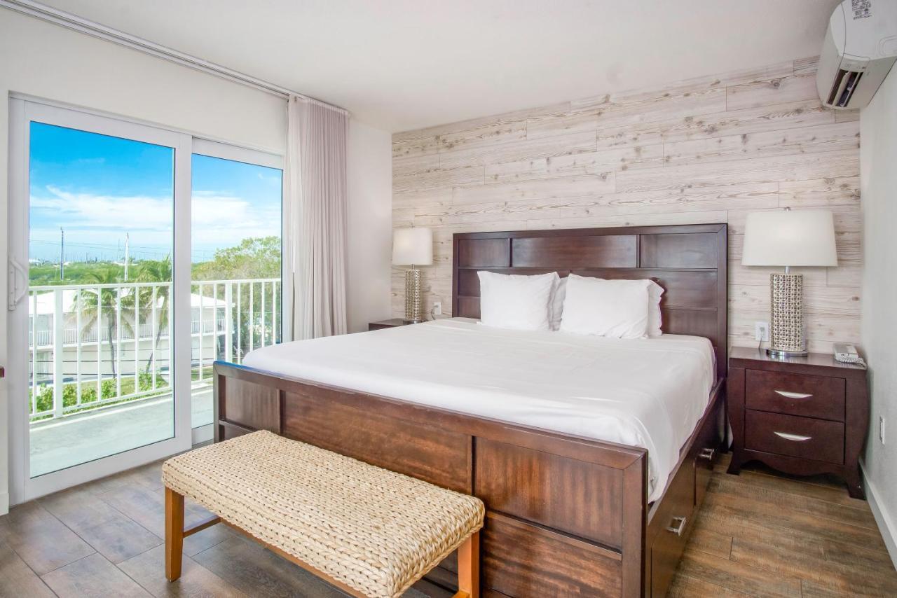 Standard One Bedroom King Suite Balcony