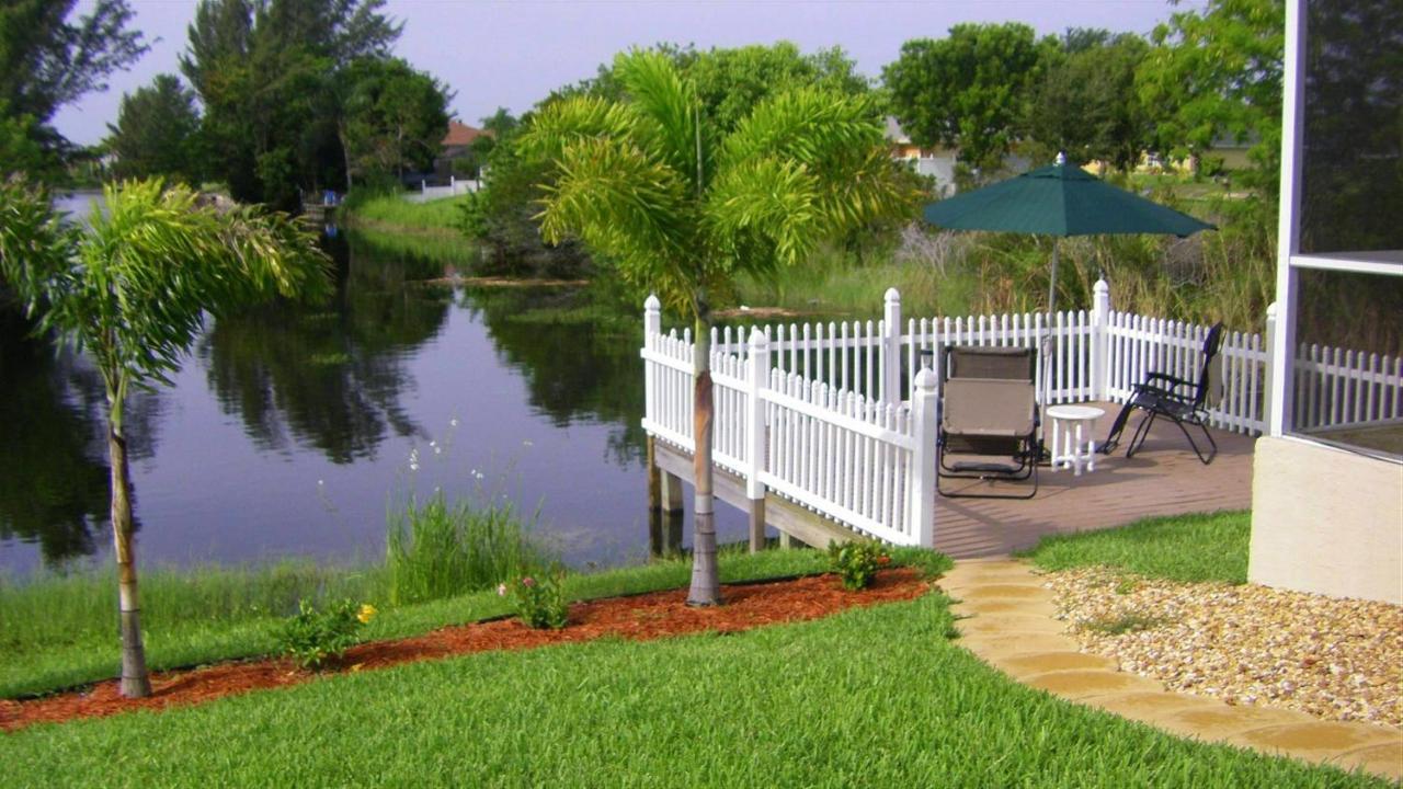Villa Pool