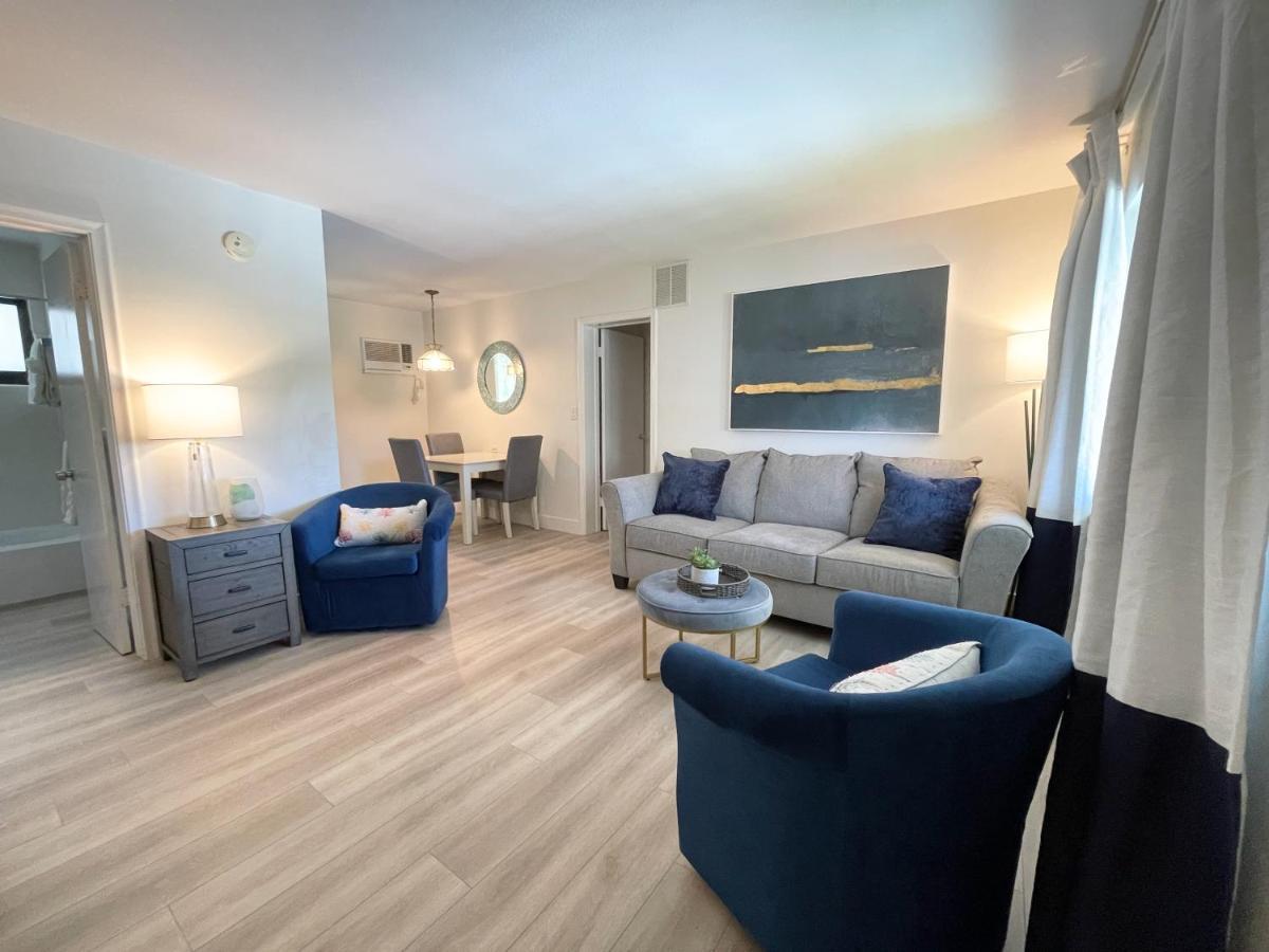 One-Bedroom Apartment,1233890390:JPEG