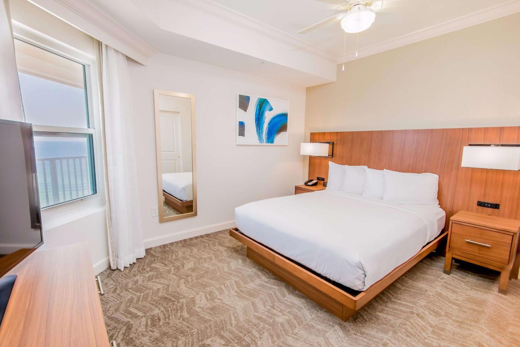 Suite Lit Queen-Size 2 Chambres avec Canapé-Lit