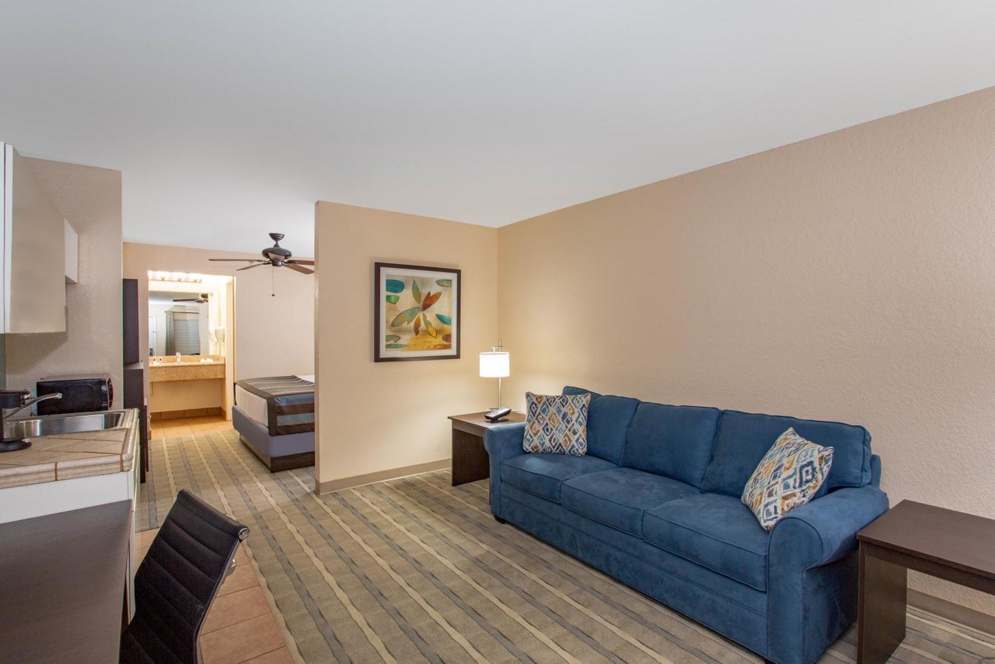 King Studio Suite Non-Smoking