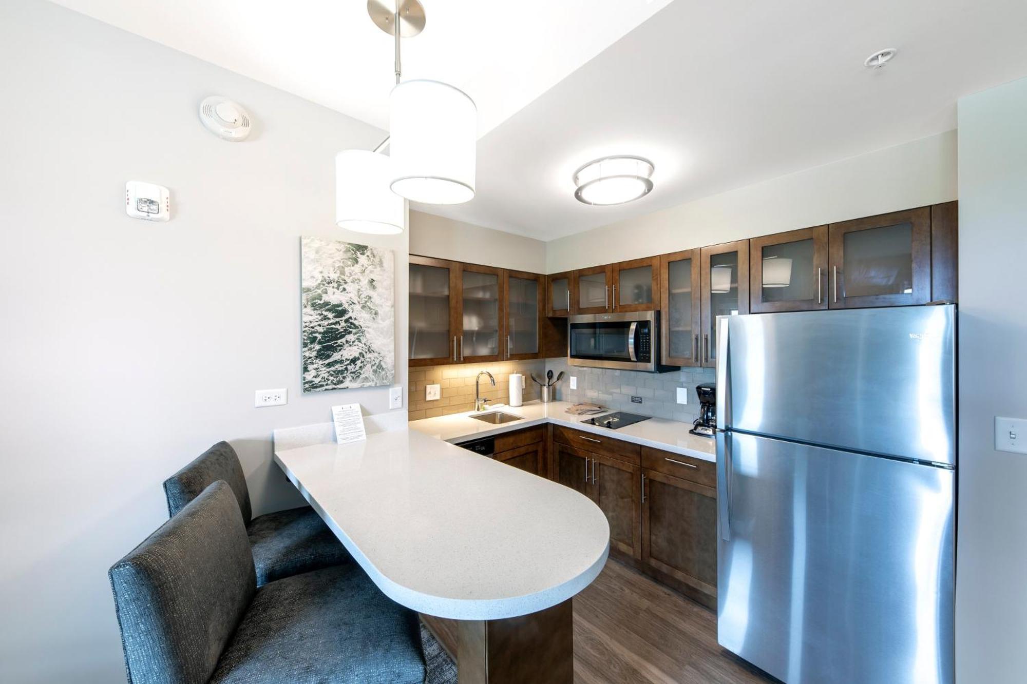 One-Bedroom King Suite