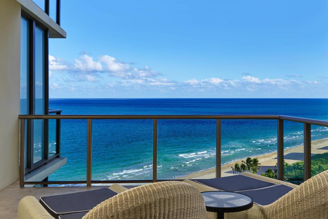 Deluxe Ocean View King Guest room 1 King Ocean view
