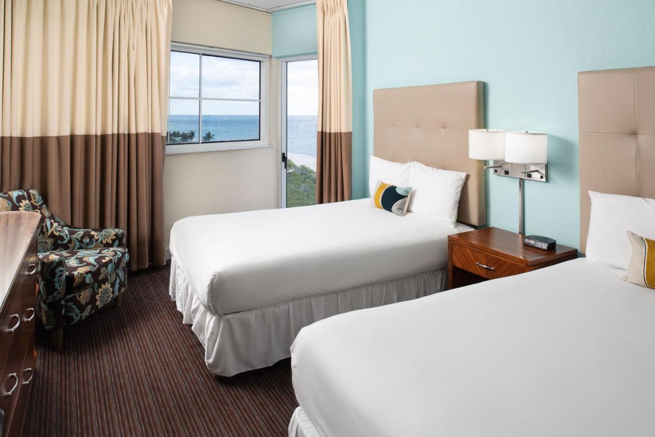 Oceanfront Double Beds,1395954377:JPEG