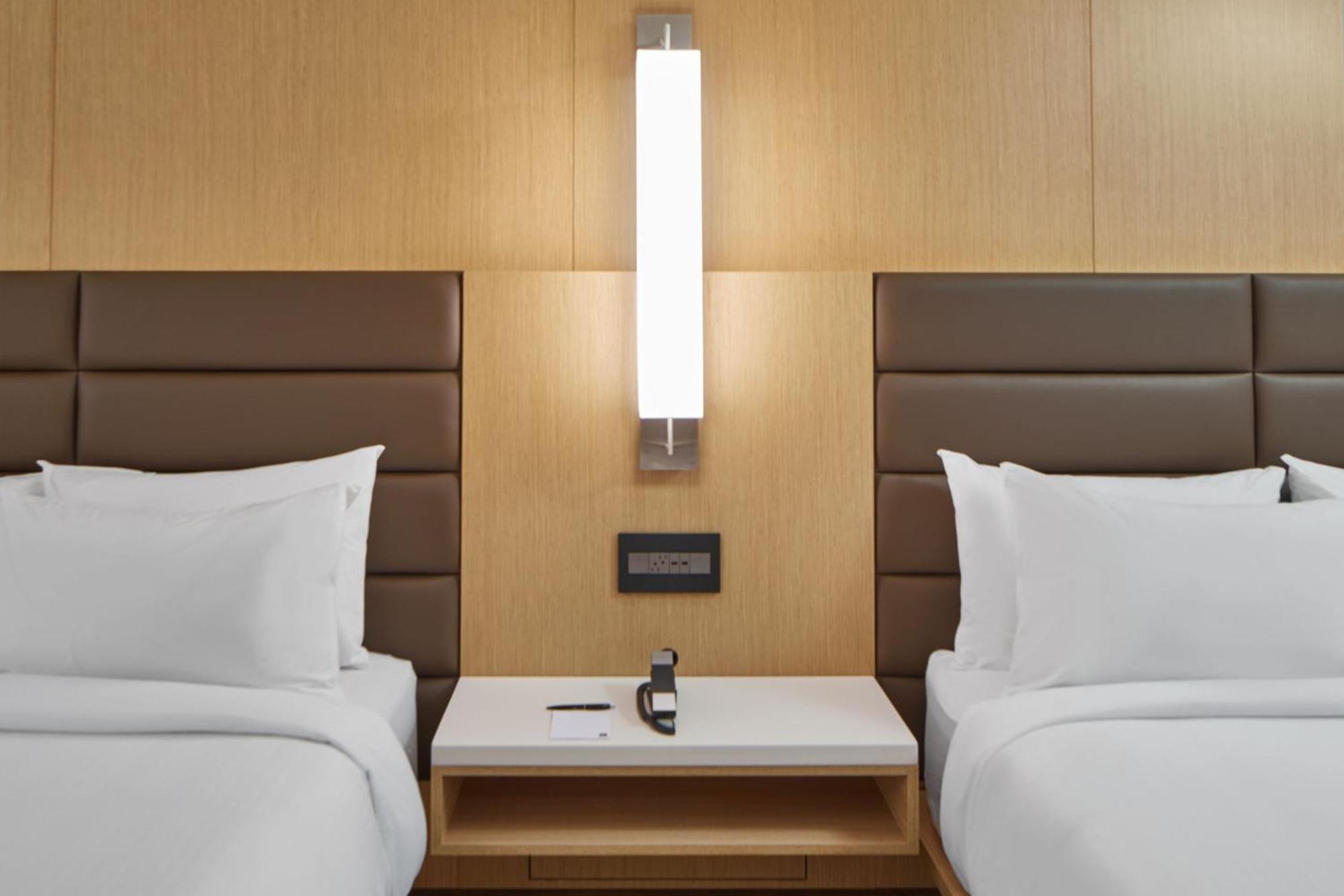 Queen Room with Two Queen Beds and Roll-in Shower - Mobility and Hearing Accessible,1435237144:JPEG