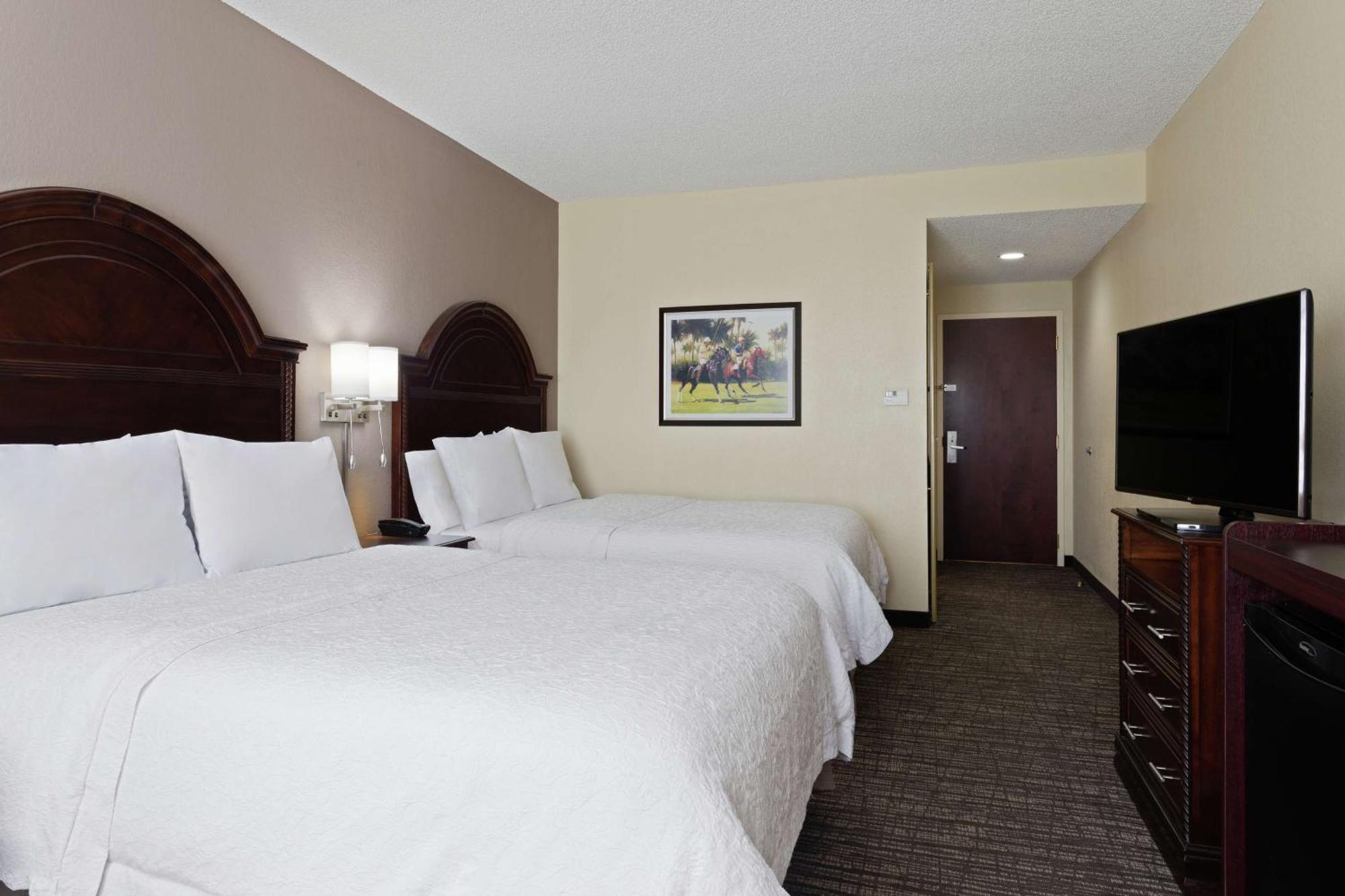 Queen Room with Two Queen Beds - Non-Smoking