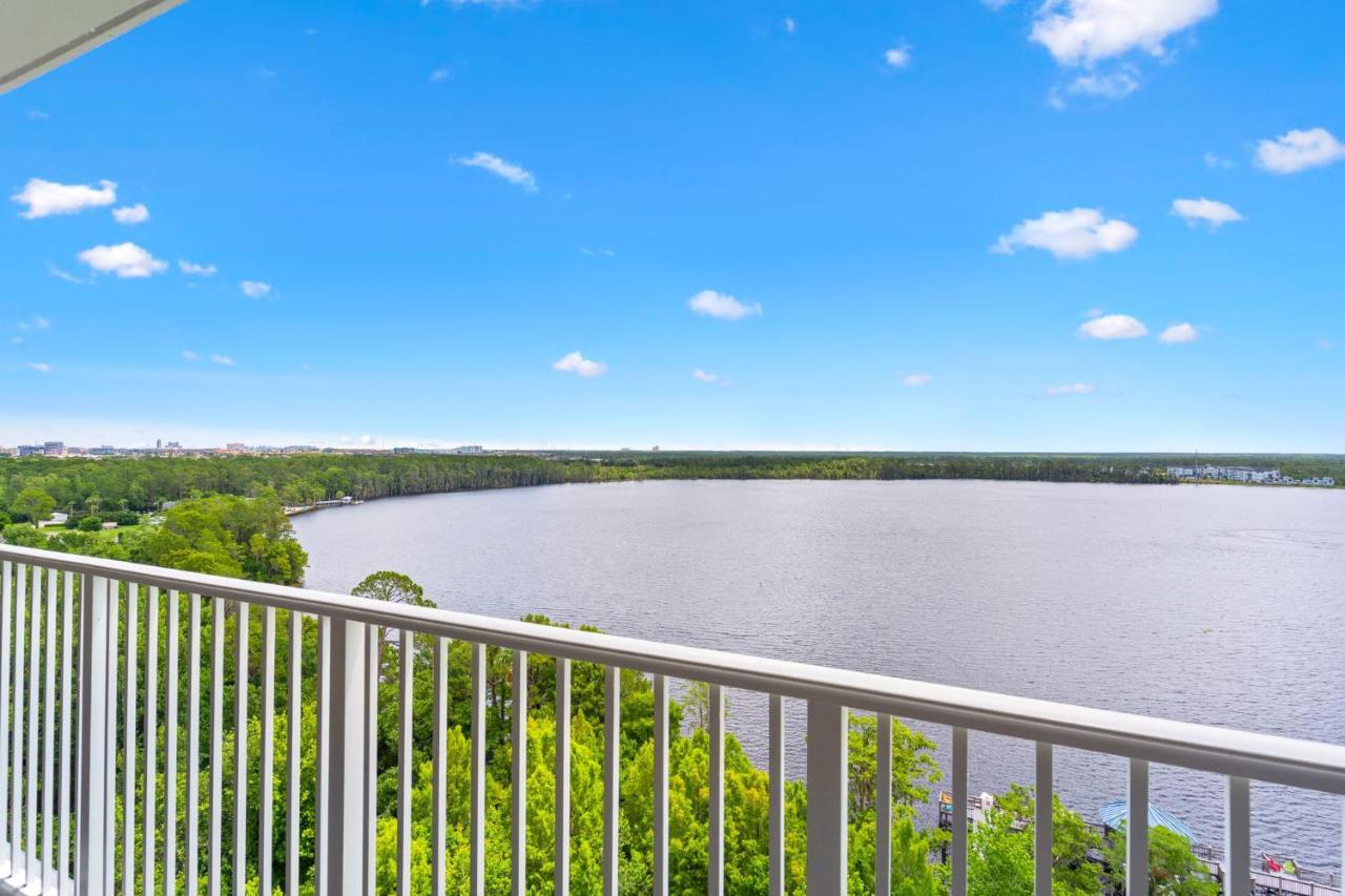 Apartment Lake View