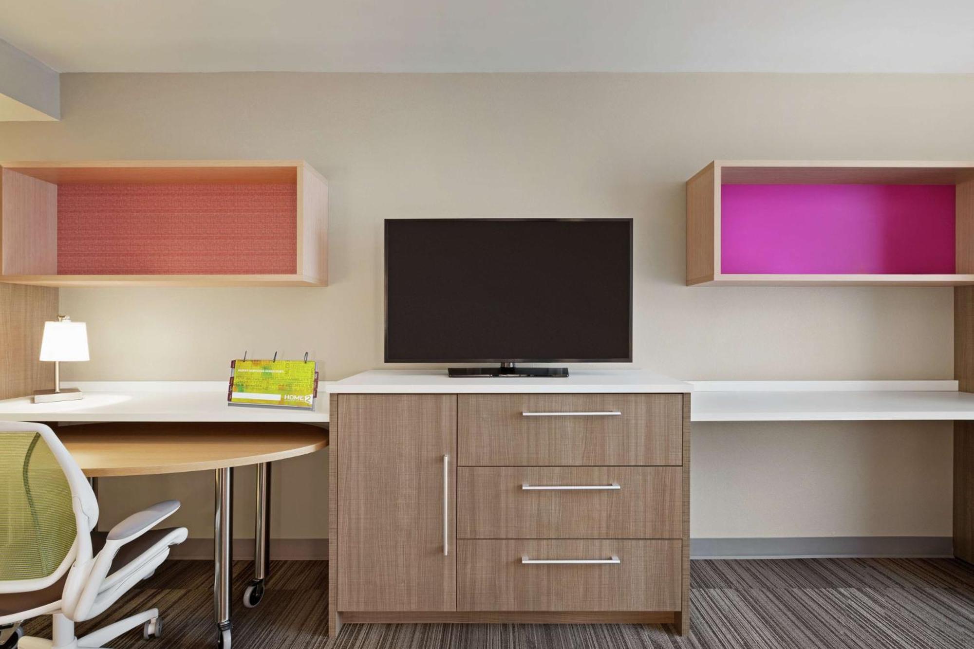 Queen Studio - Mobility Access/Non-Smoking,1509333433:JPEG