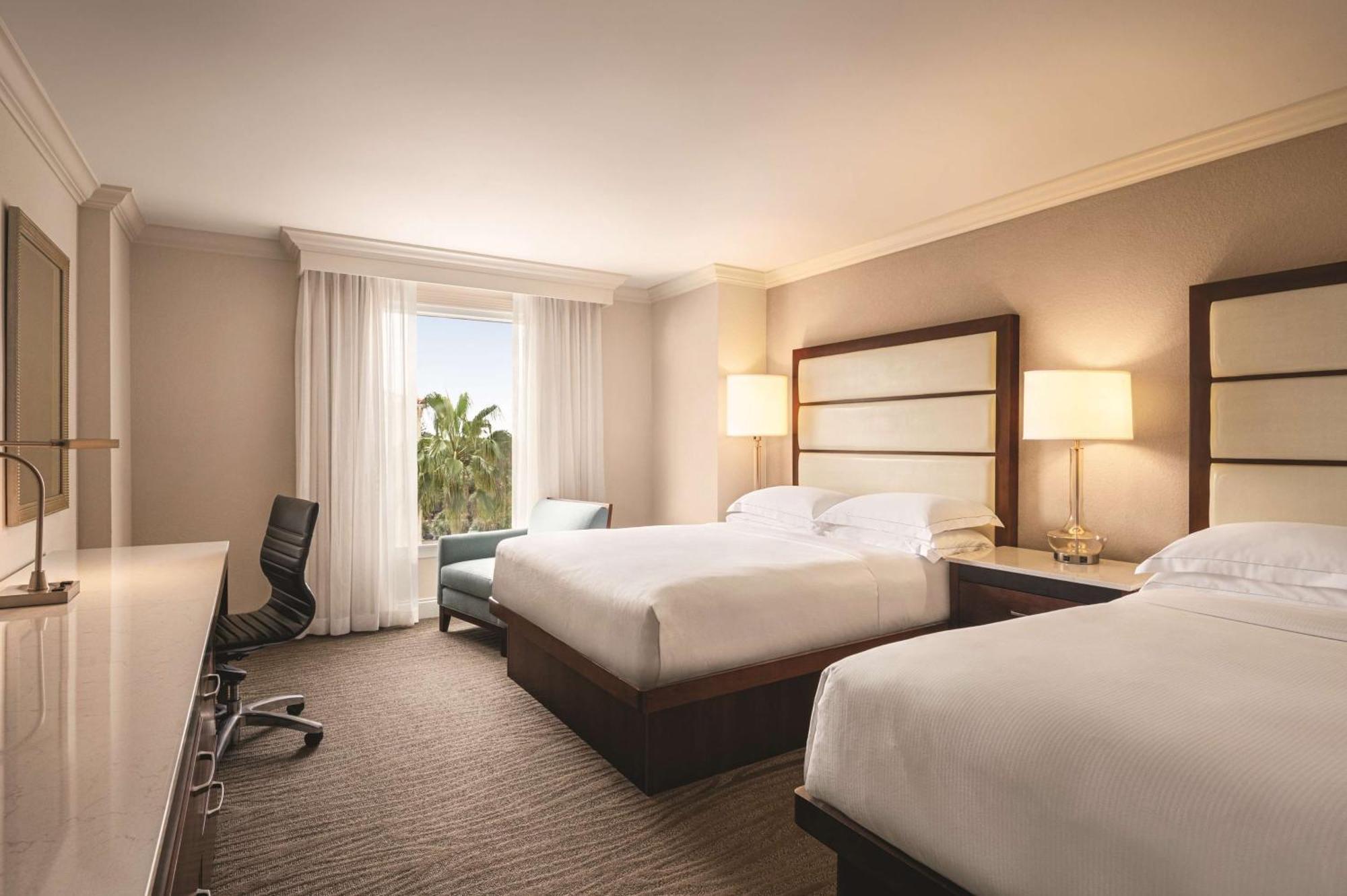 Queen Room Two Queen Beds