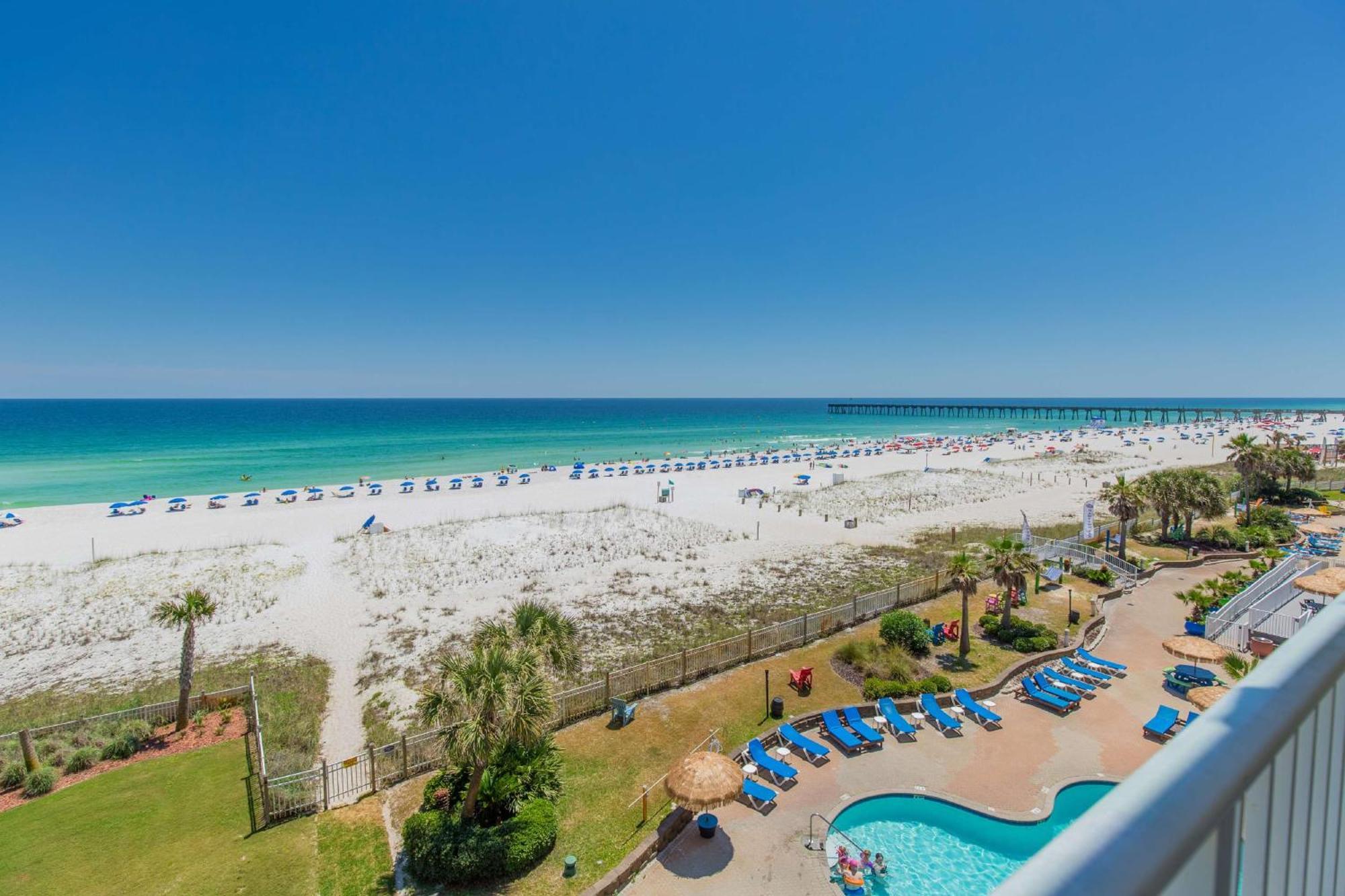 King Room Pool View