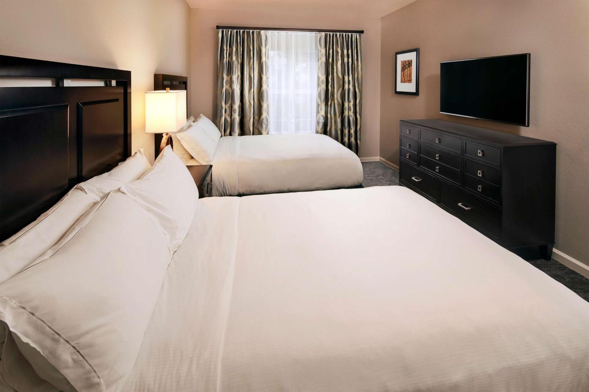 Suite con 2 Camera da Letto, Divano-Letto e Balcone
