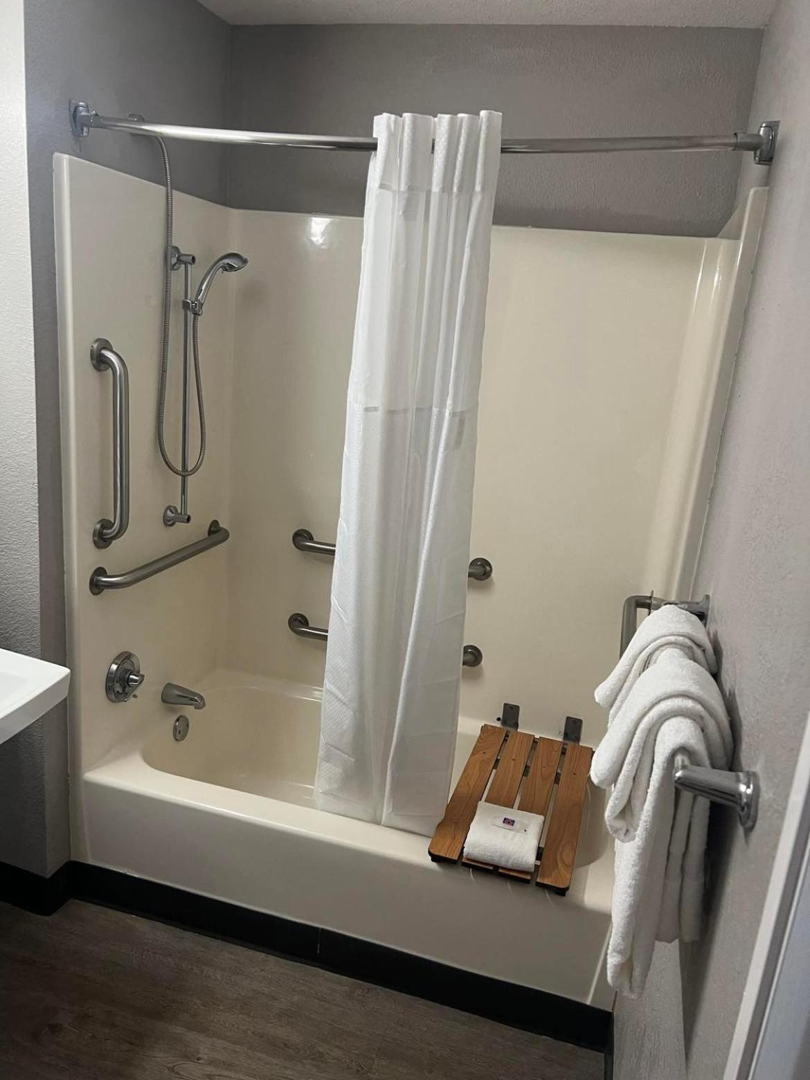 Queen Room Disability Access