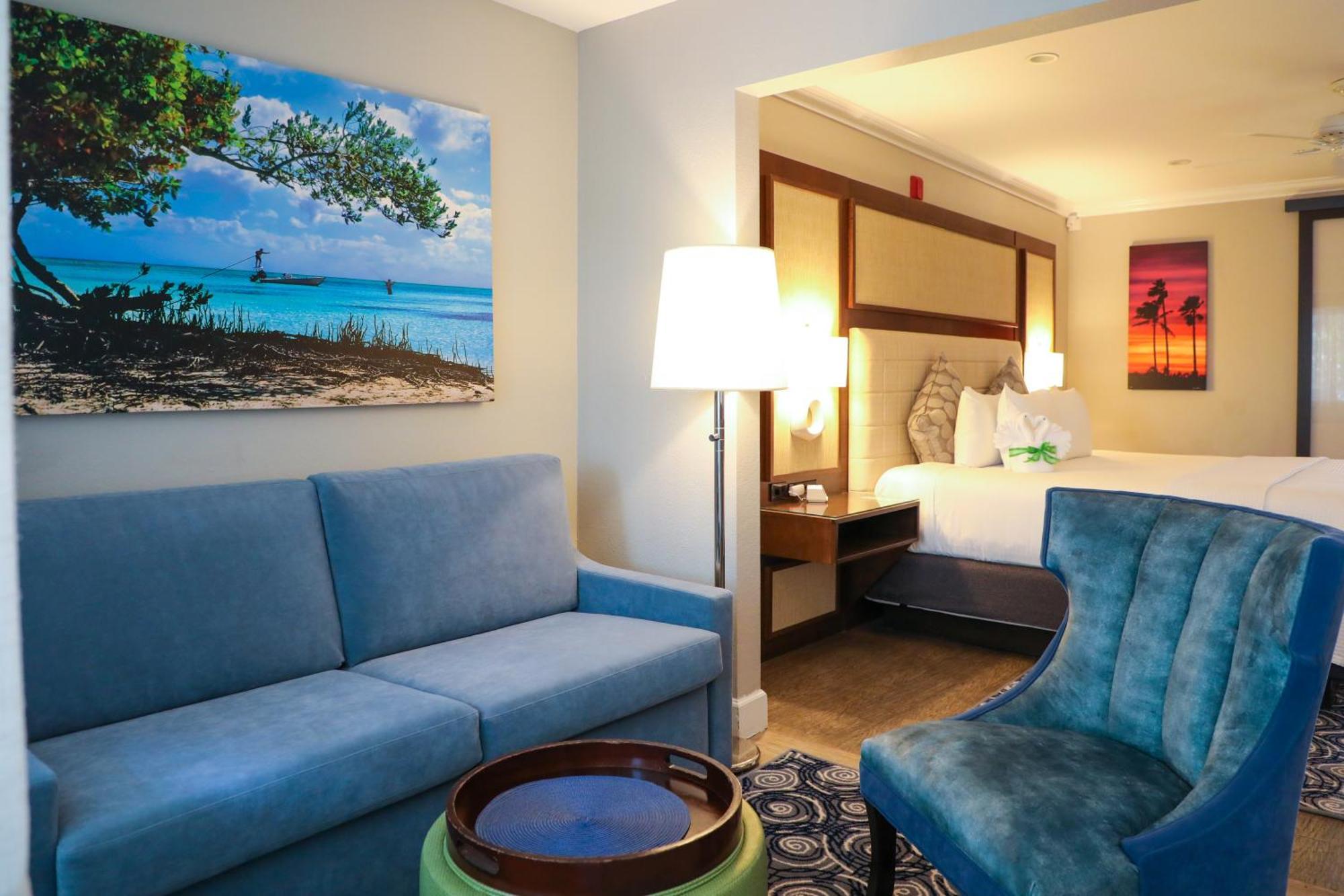 Queen Suite Two Queen Beds