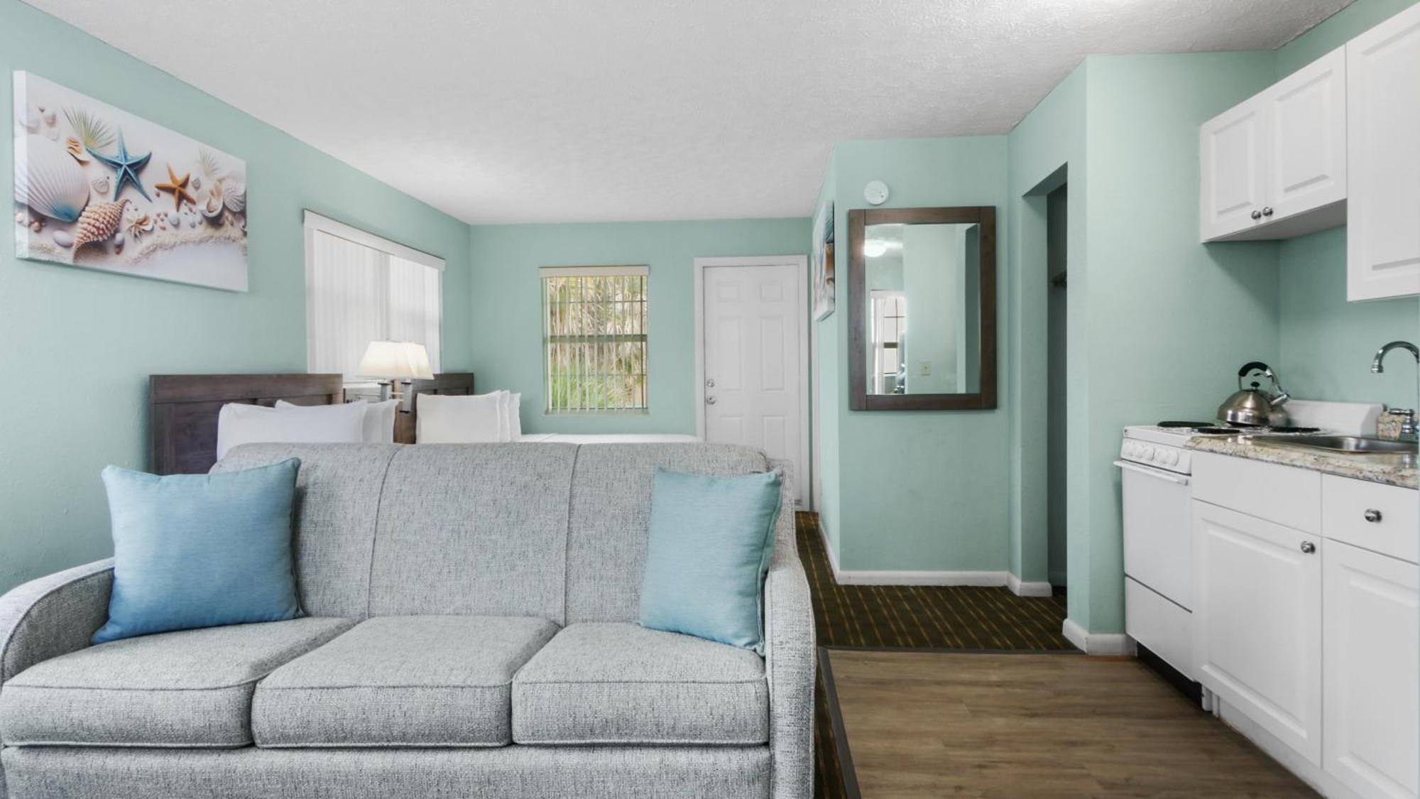 Studio Apartment
