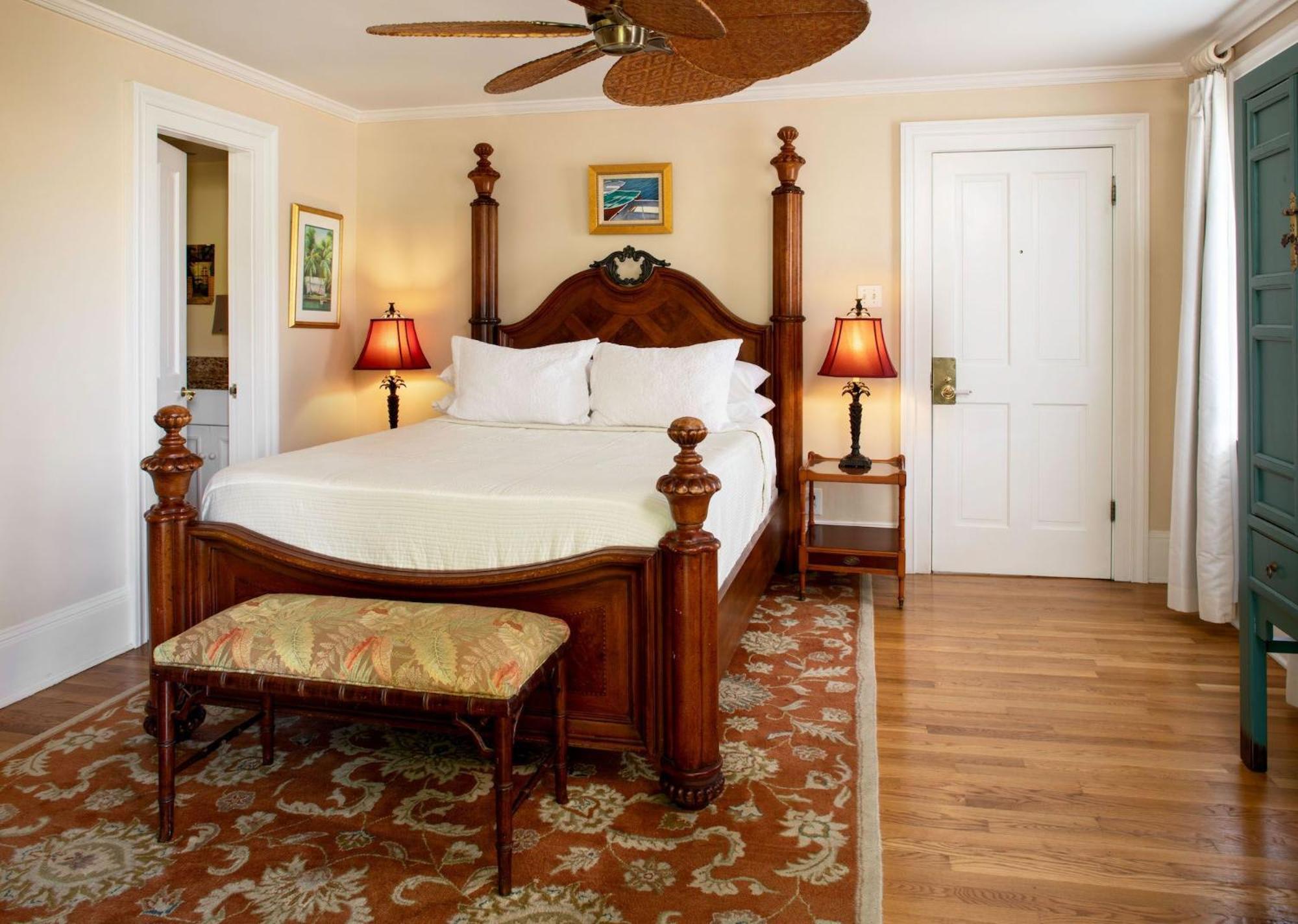 Single Room Balcony