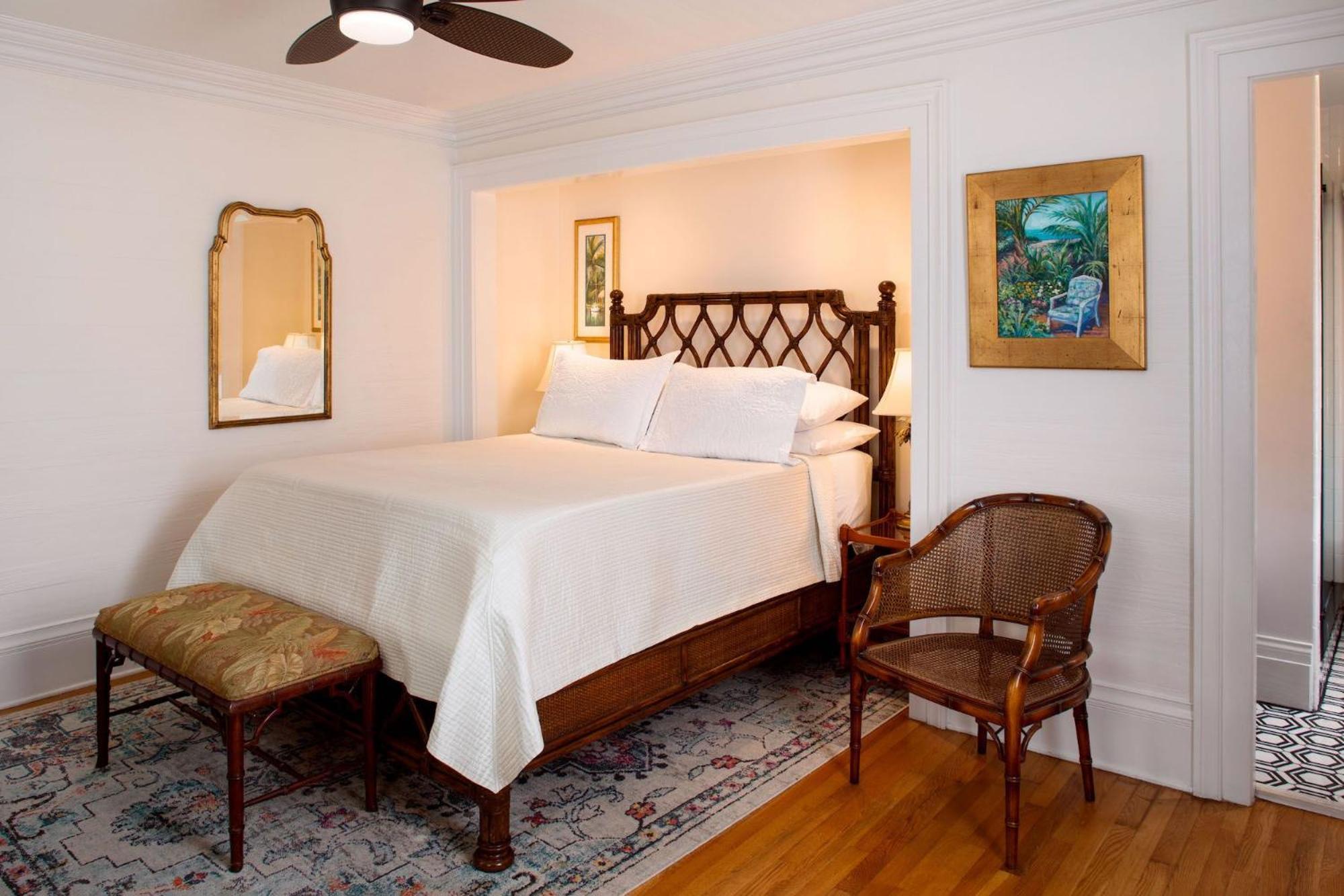 Single Room Balcony