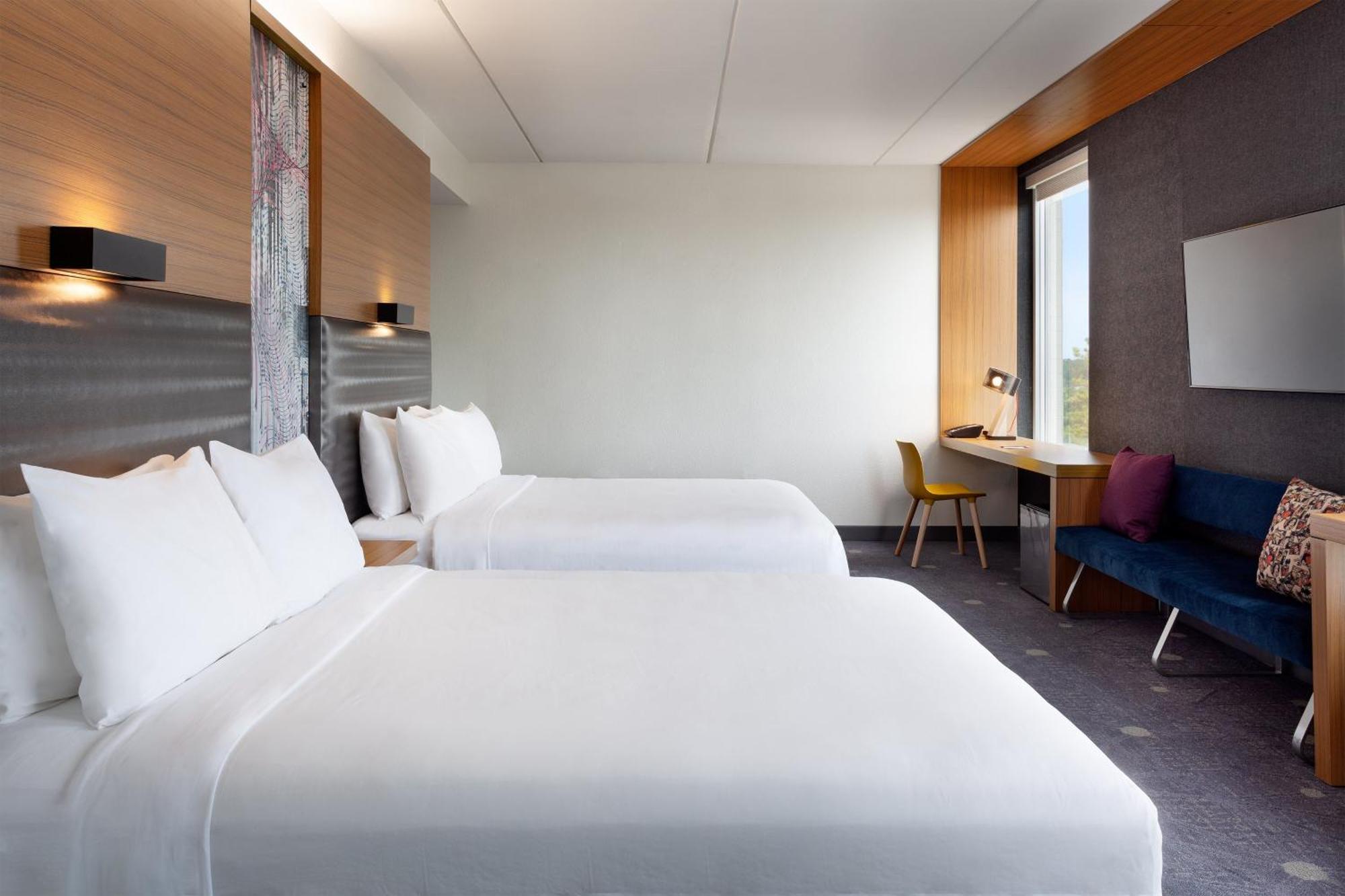Guest room, 2 Queen,1631573617:JPEG