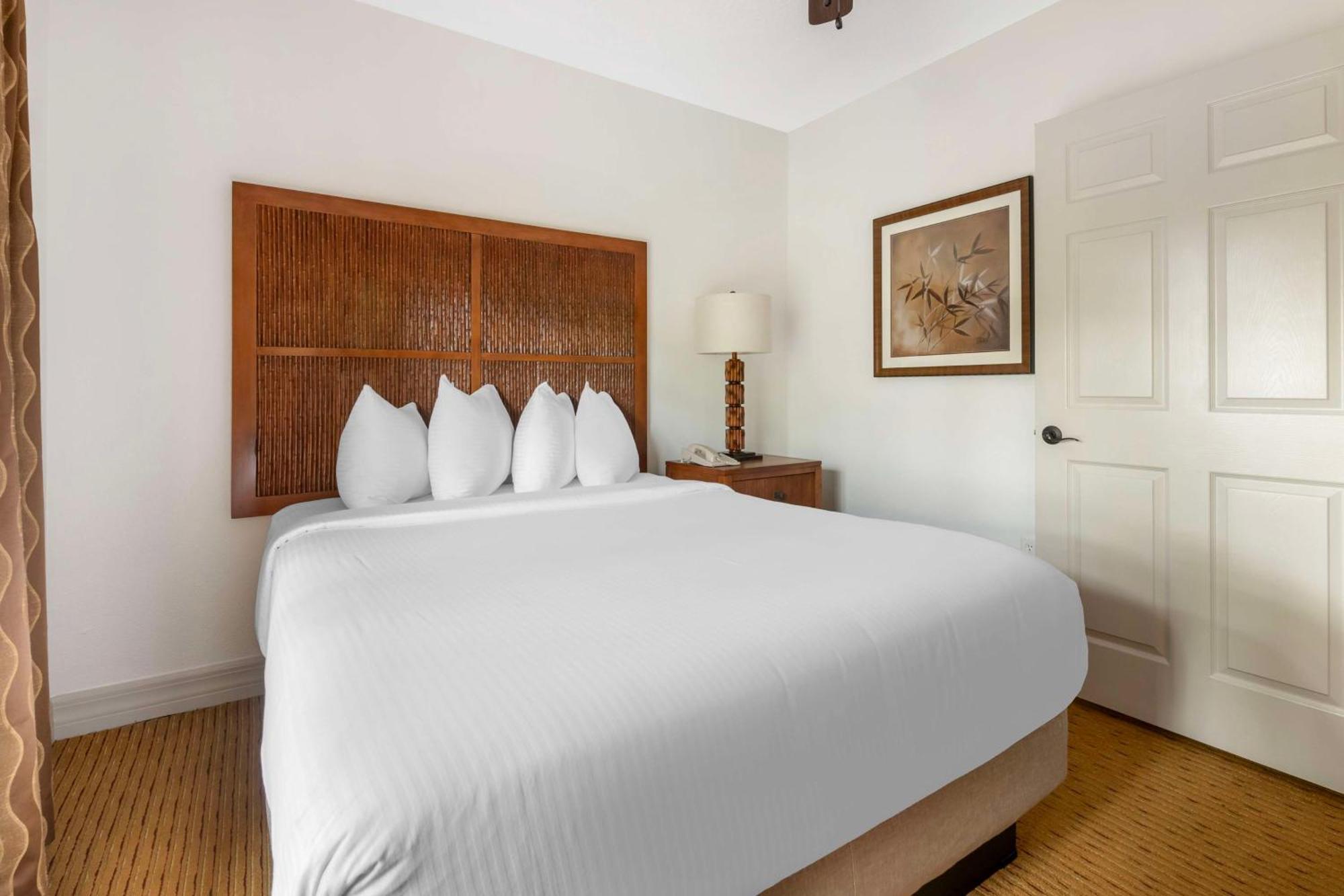 One-Bedroom Queen Suite,1641010266:JPEG