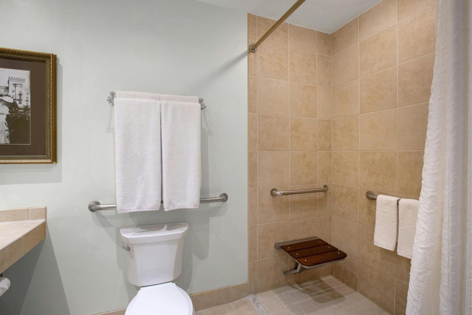 Premium Guest room 2 Queen Mobility & Hearing Accessible w or Roll Shower
