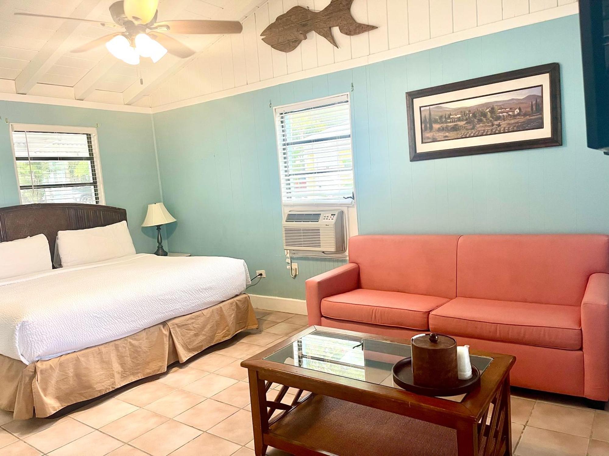 Dolphin Waterfront Suite,1679620837:JPEG
