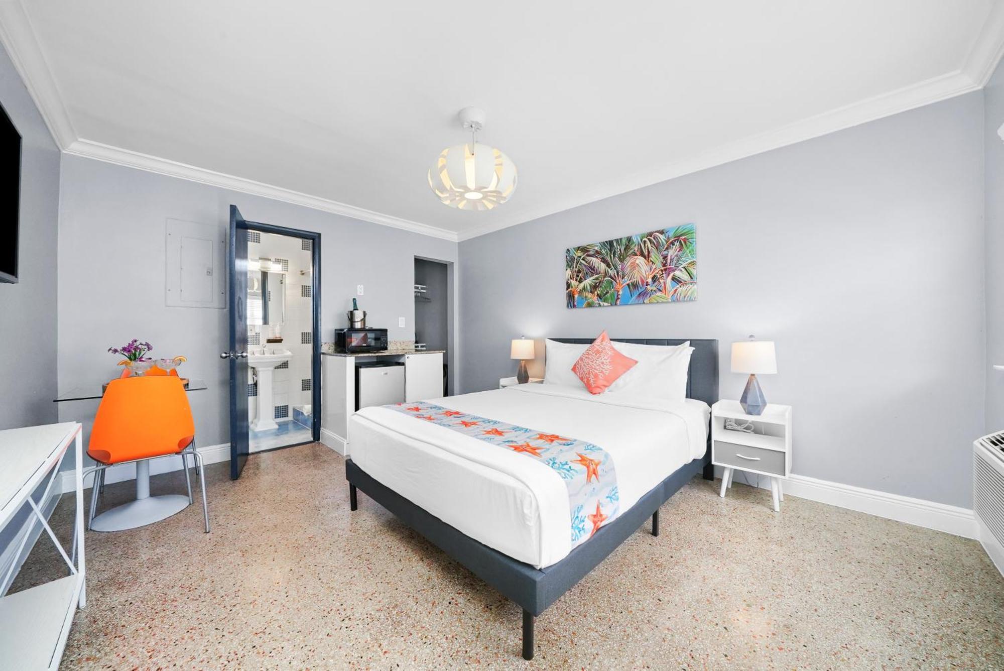 Quarto Standard com Cama Queen-size Acessível para Hóspedes com Mobilidade Reduzida