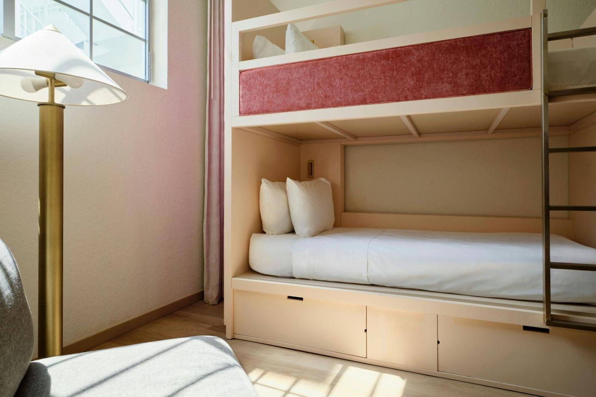 Single Bunk Room One Twin Bunk Bed Pool View,1733228541:JPEG