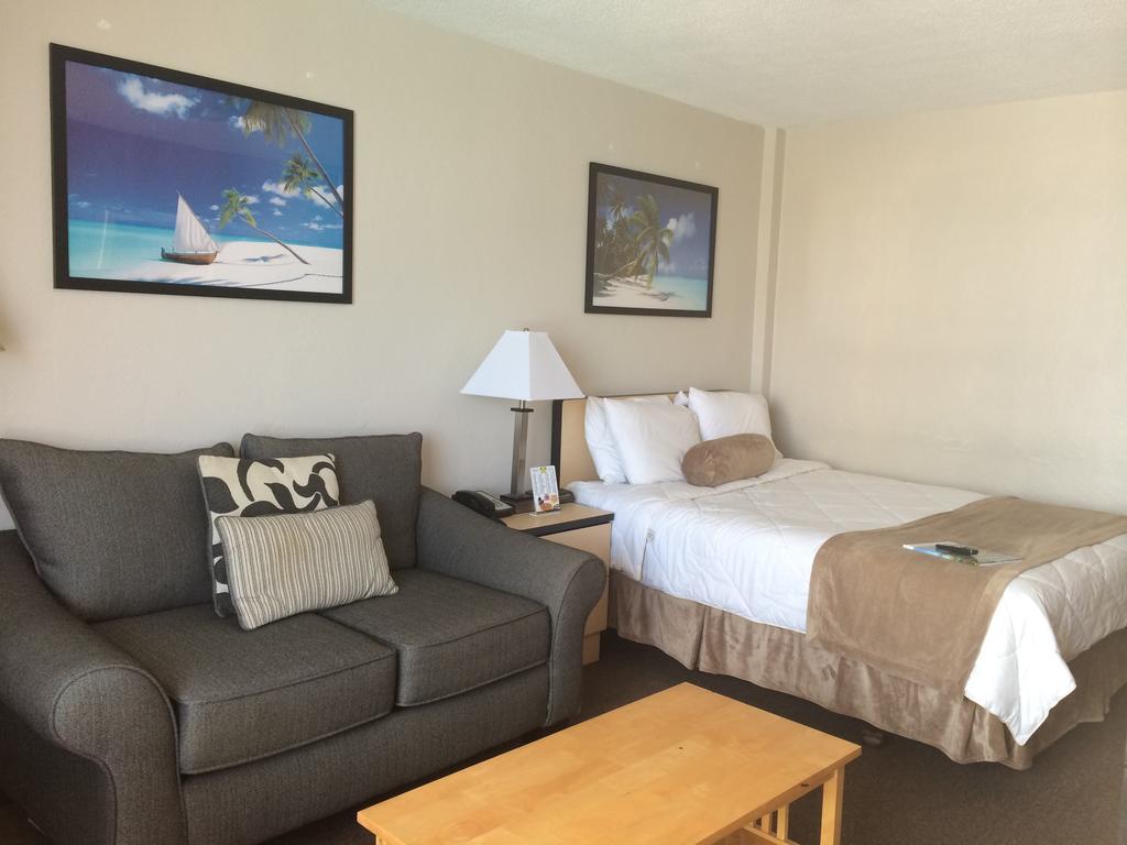 No view Queen Bed