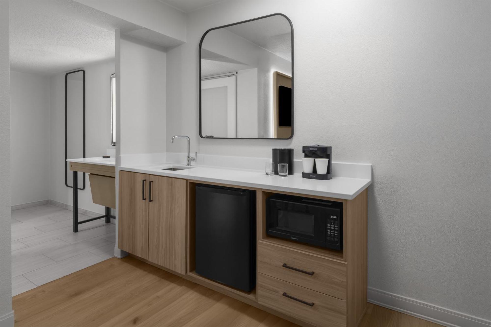 Suite de 1 dormitorio con 2 camas dobles - Adaptada para personas con discapacidad auditiva