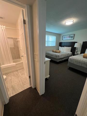 One-Bedroom Apartment Two Beds