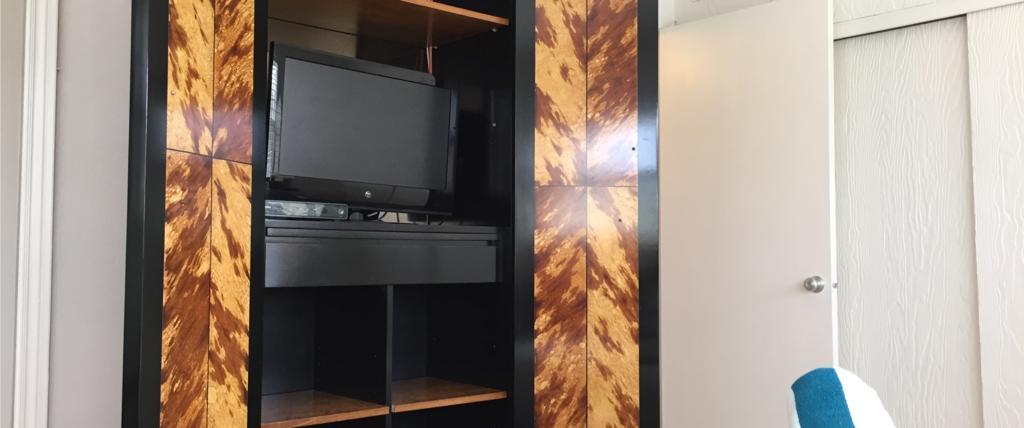 One-Bedroom Corner Apartment with Balcony - 201,807855888:JPEG