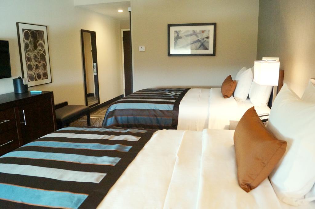 Quarto Queen com 2 Camas Queen-size - Acessível a Pessoas com Mobilidade Condicionada