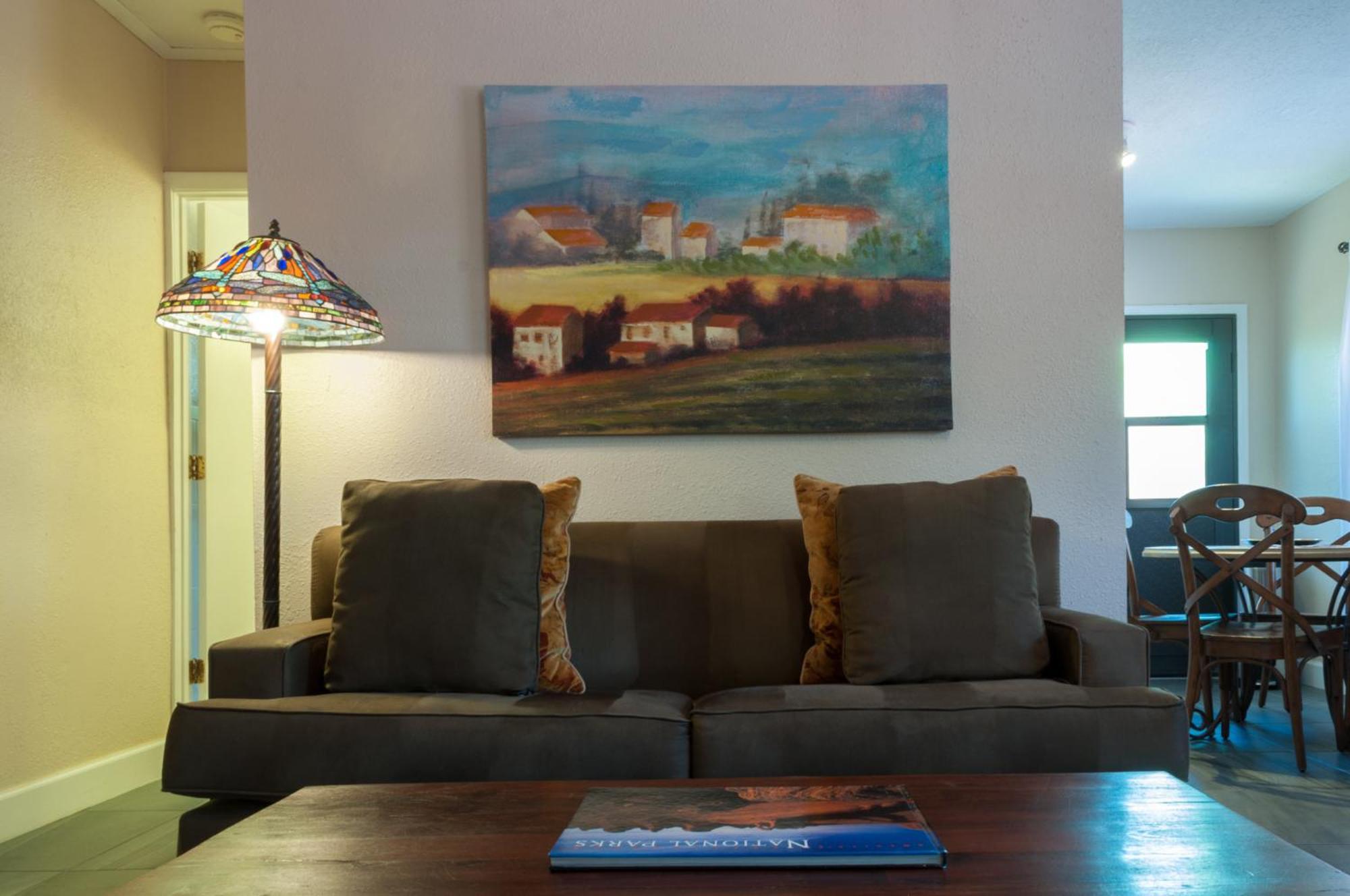 Apartment with Garden View,552691038:JPEG
