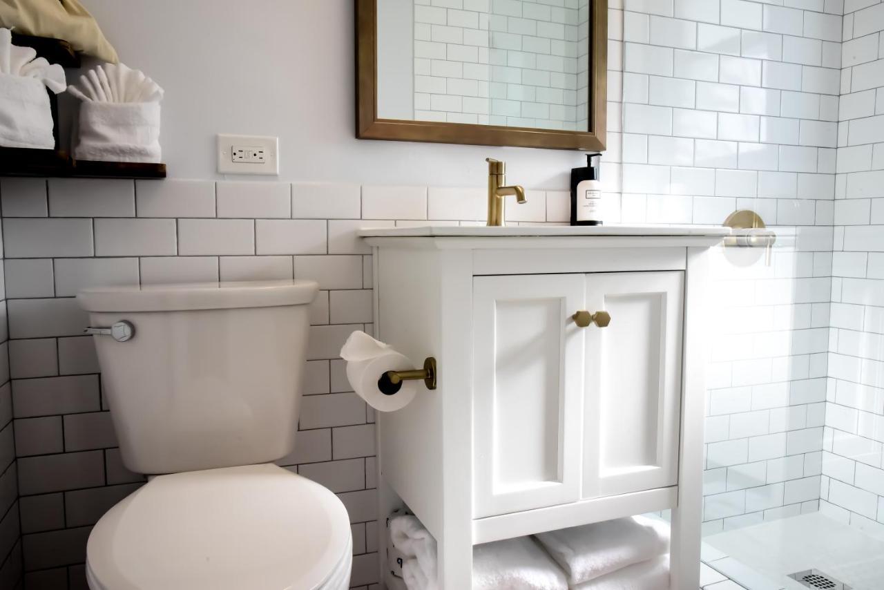 King Room,773209249:JPEG