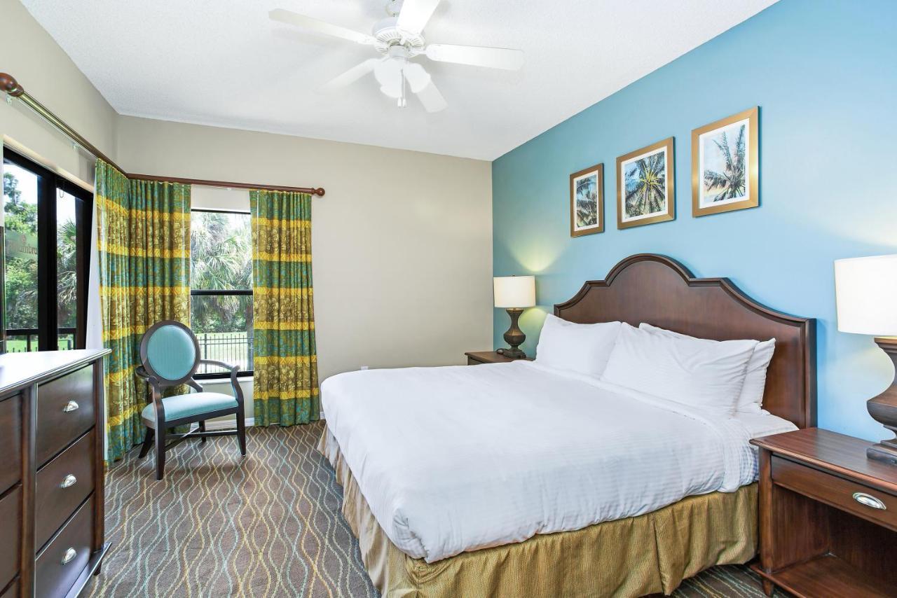 One-Bedroom Condo, Kitchen,775134277:JPEG