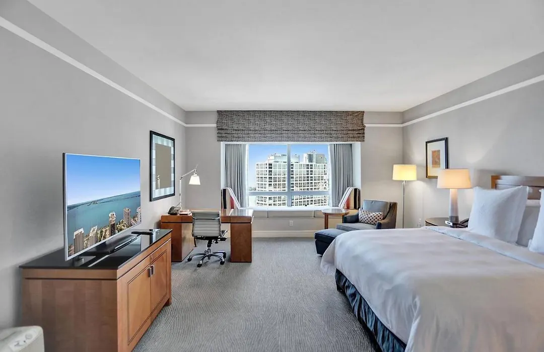 Four Seasons Hotel Miami-1