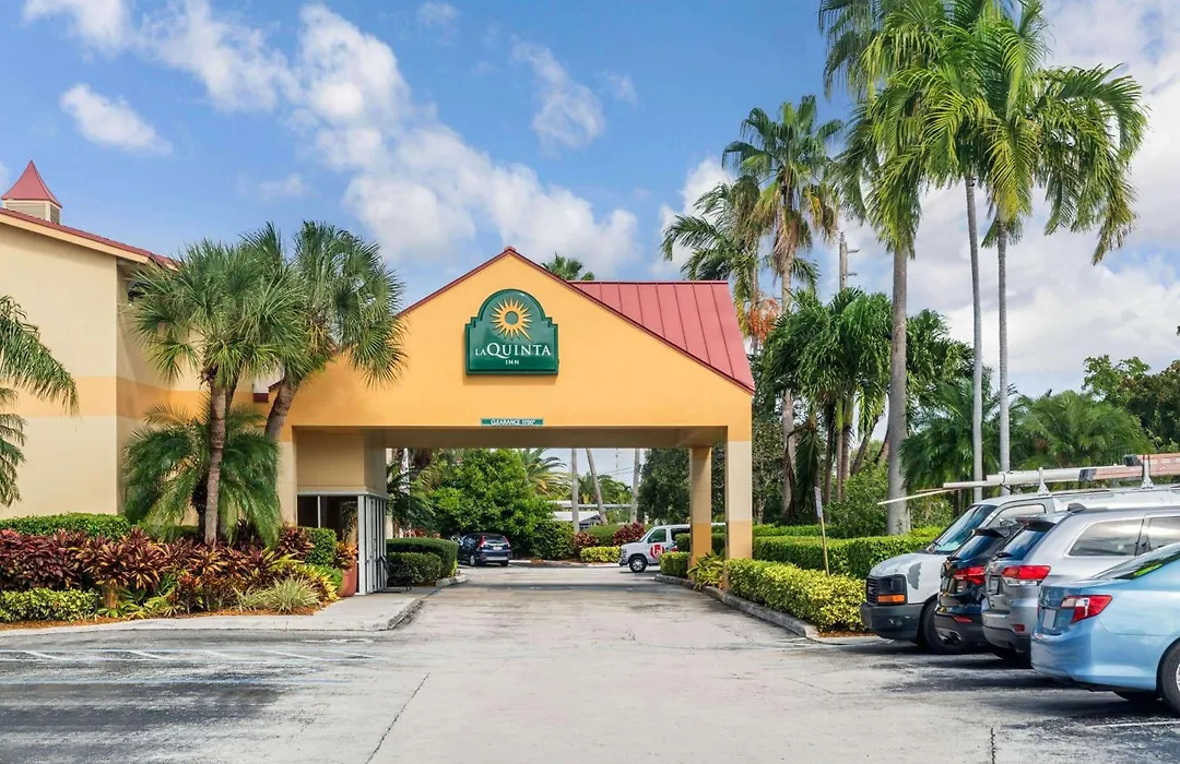 La Quinta By Wyndham Fort Lauderdale Pompano Beach-1