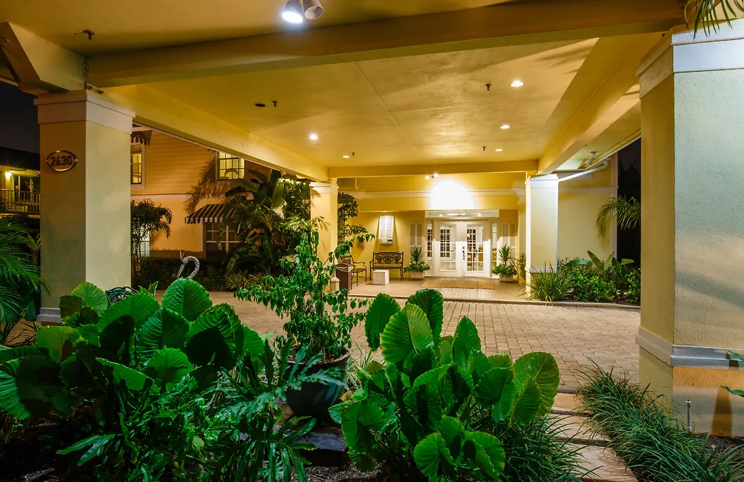 Naples Garden Inn-1