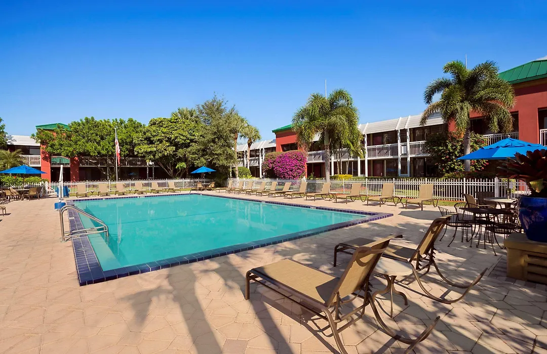 Collins Hotel Naples-1