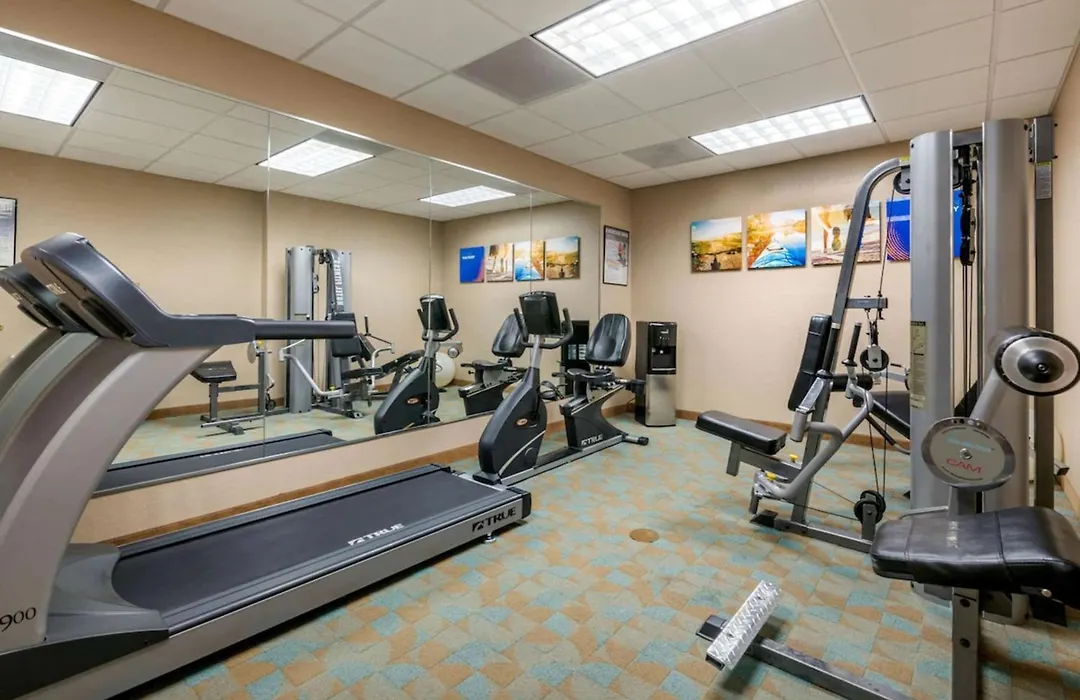 Comfort Inn & Suites Northeast - Gateway-1