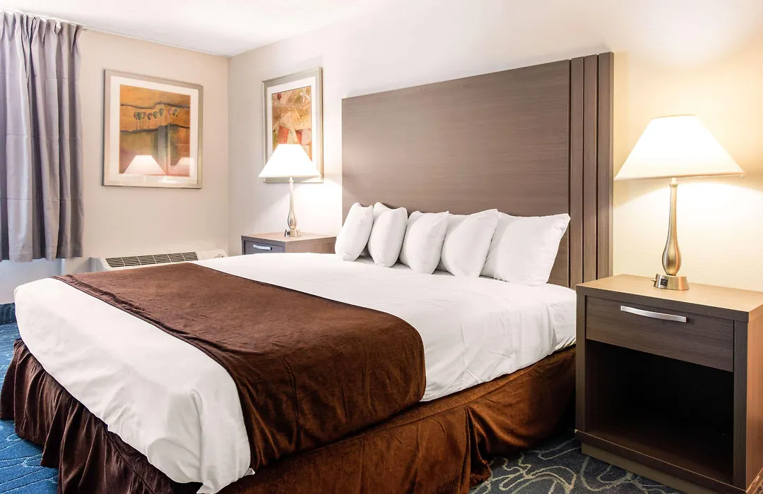 Econo Lodge Orlando Airport-1