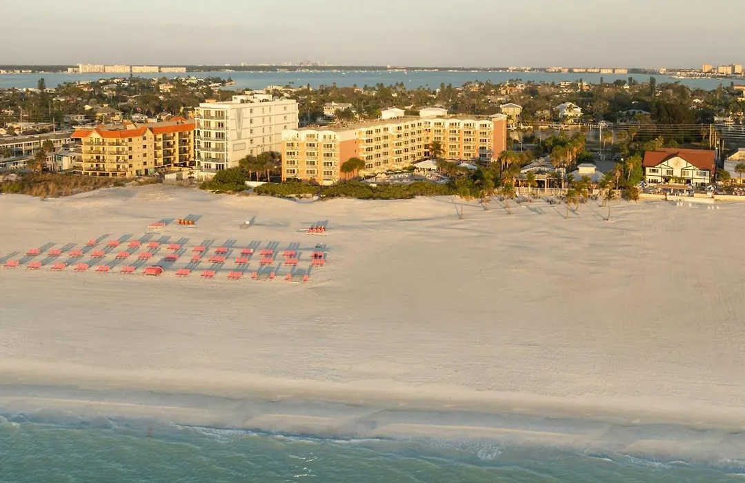 Beach House Suites By The Don Cesar-1