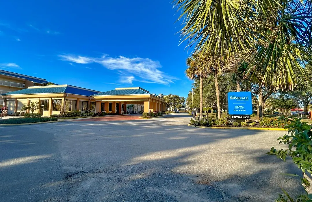 Hotel Monreale Express & Studios Idrive District-1