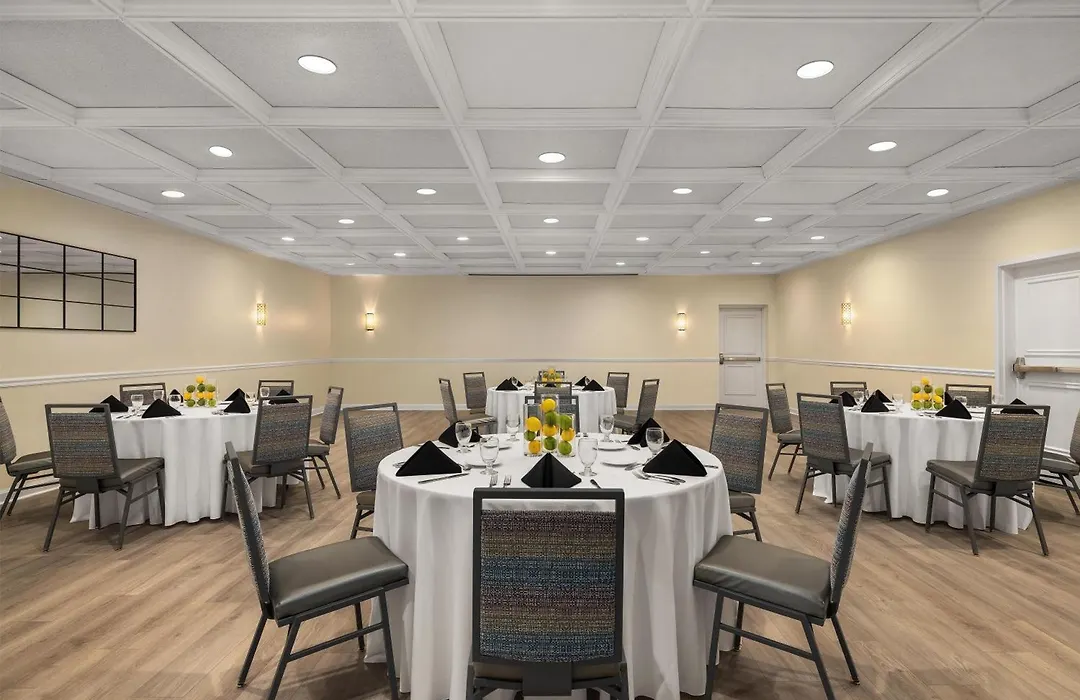 Doubletree Suites By Hilton Melbourne Beach Oceanfront-1