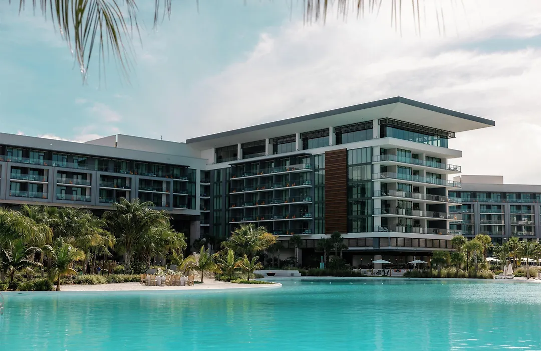 Conrad Orlando-1