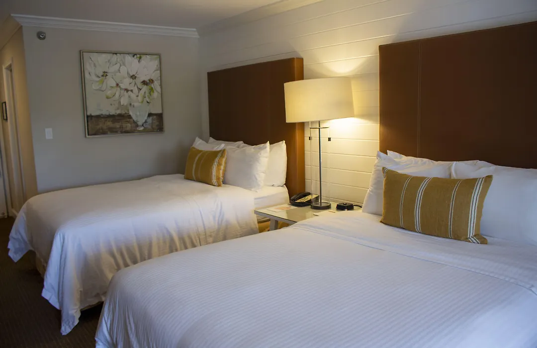 Inn On The Lakes-1